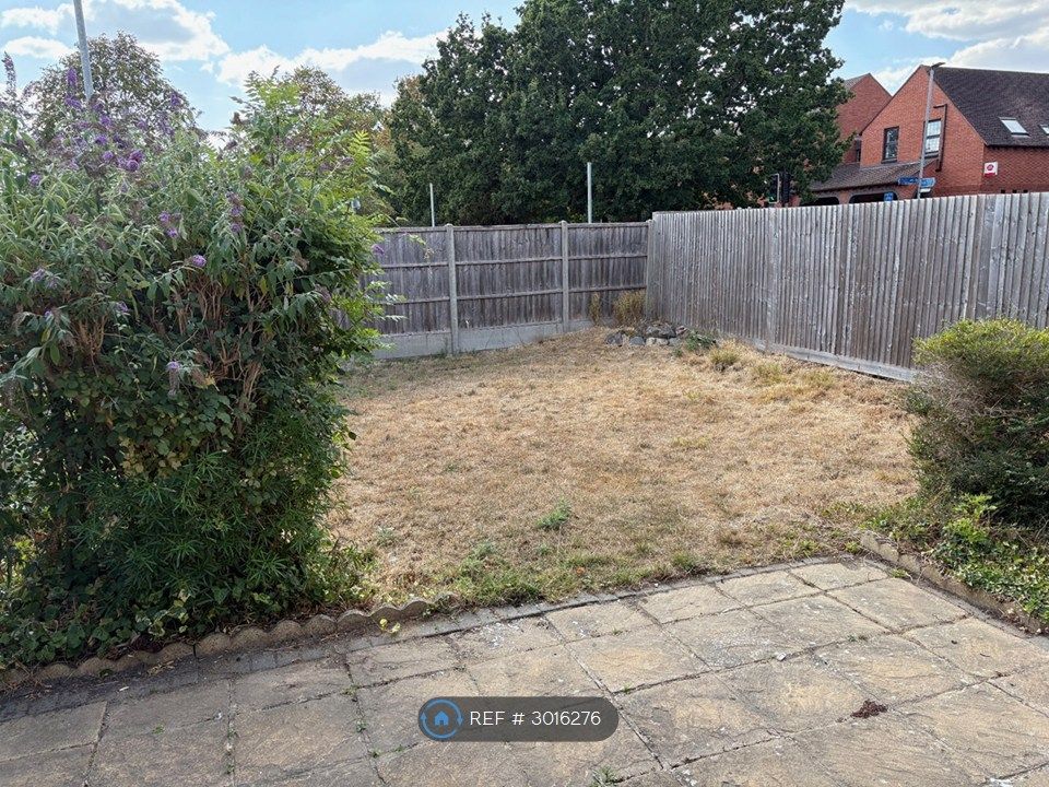 Property photo 2 of 3