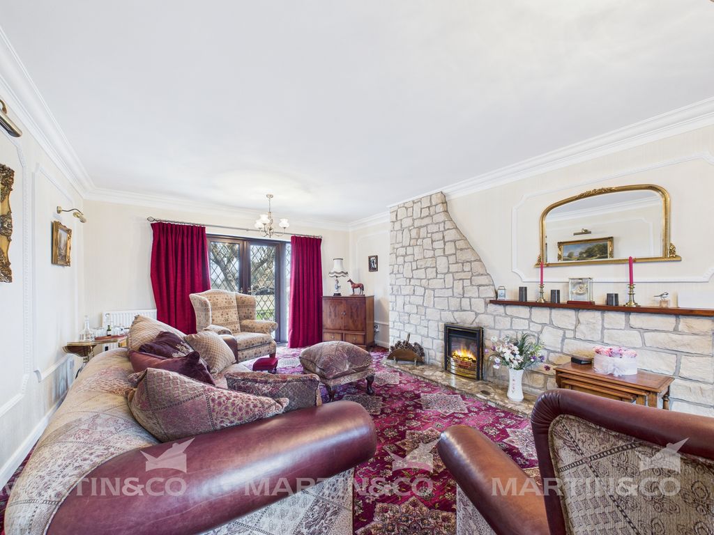 Additional image 6 of 4 bed detached house for saleGreen Lane, Scawthorpe, Doncaster, South Yorkshire DN5