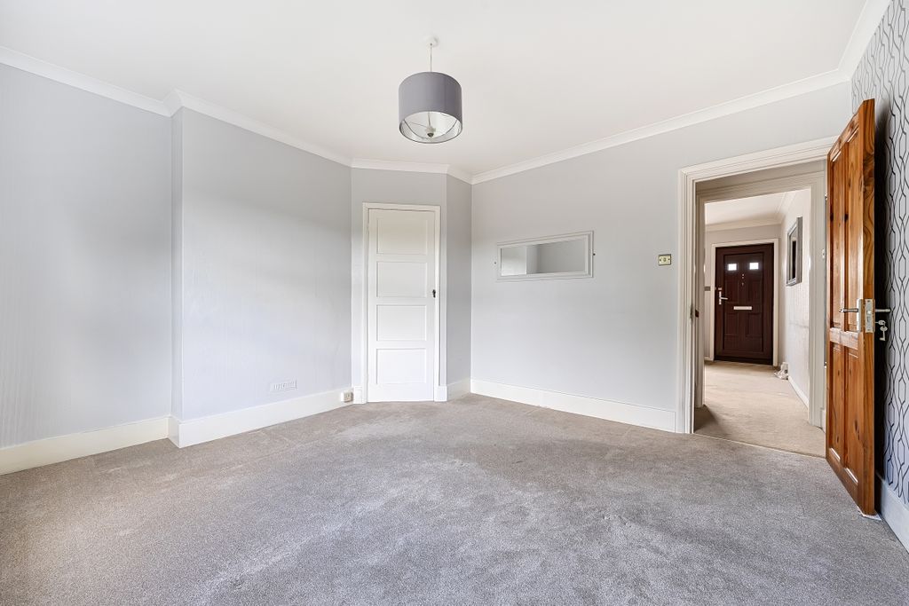 Property photo 3 of 9 1-6Ad19E0d0d909-1...