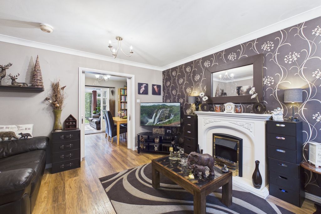 Property photo 2 of 23 Cam03162G0-Pr0407-Still002