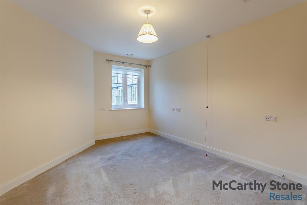 Additional image 19 of 1 bed flat for saleRoslyn Court, Lisle Lane, Ely CB7