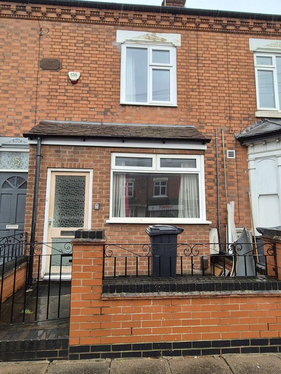 Property photo 1 of 6 Front