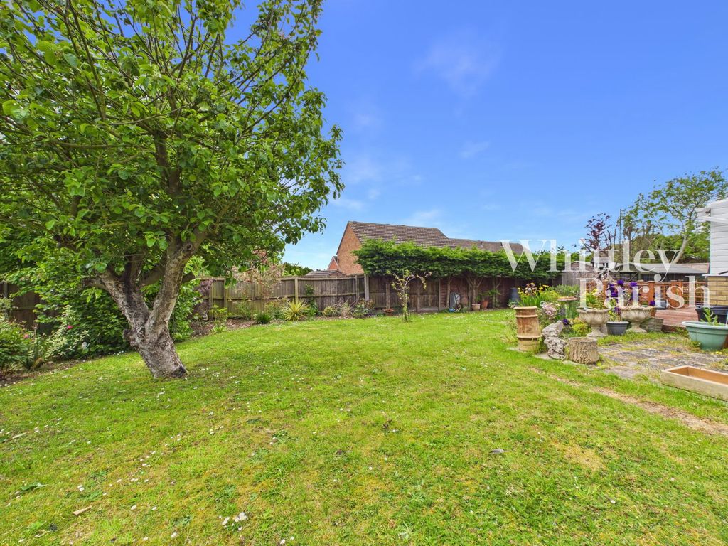 Property photo 2 of 20