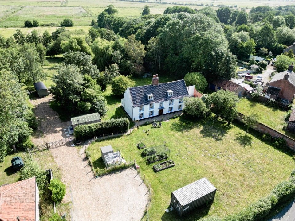 Property photo 1 of 30