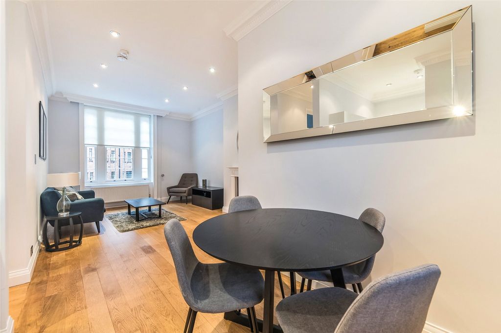 Property photo 2 of 14 Dining Area
