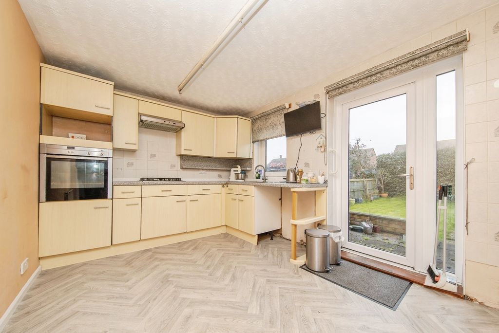 Property photo 3 of 18 Pbox-Img.Jpg