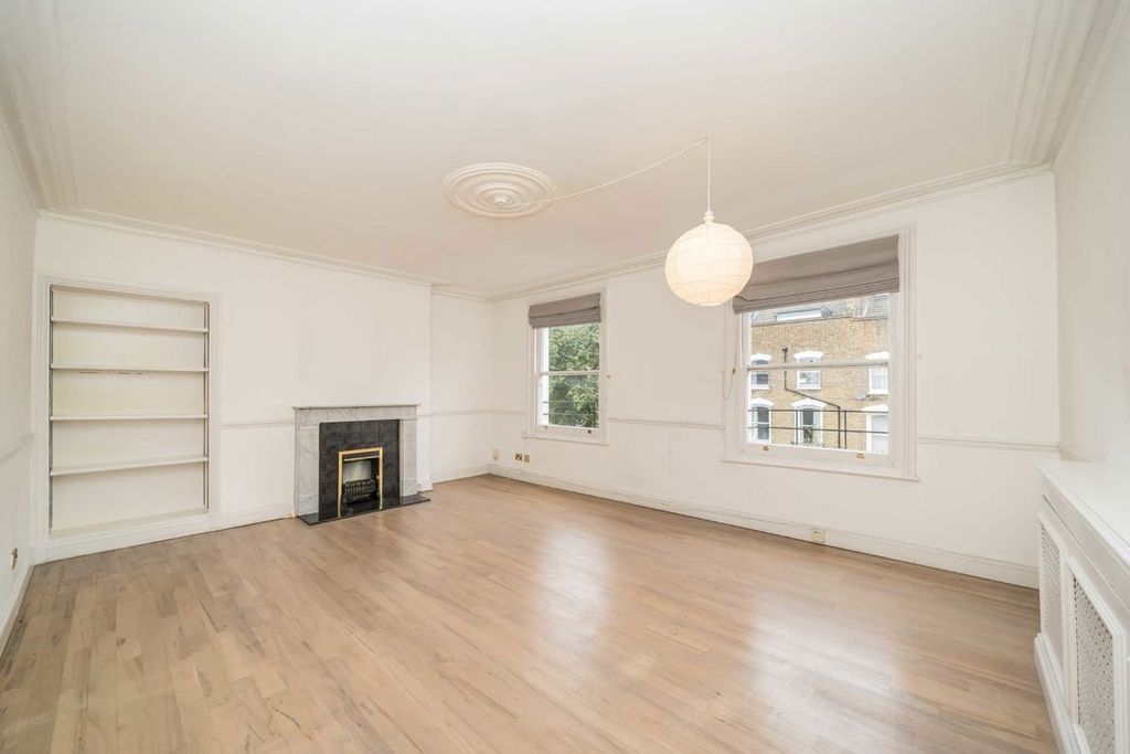 Property photo 2 of 7