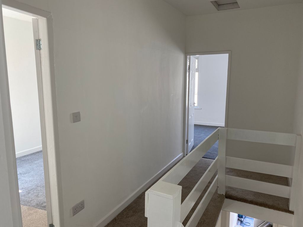 Property photo 1 of 6 Image