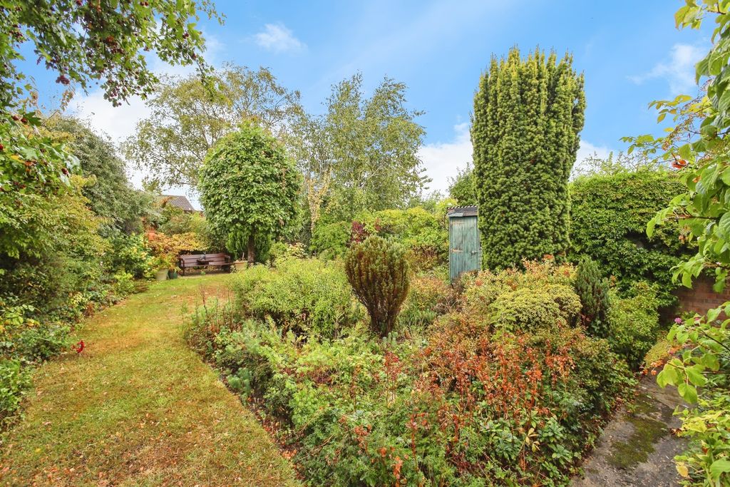 Property photo 3 of 16 Photo