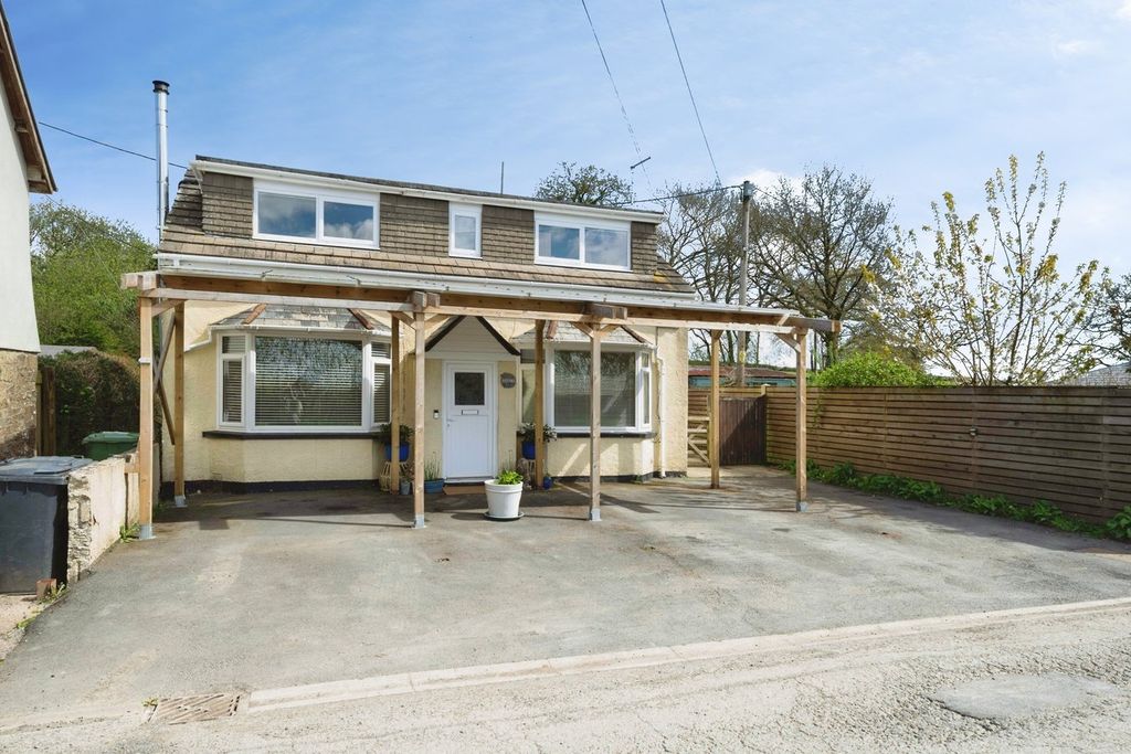 Property photo 1 of 25