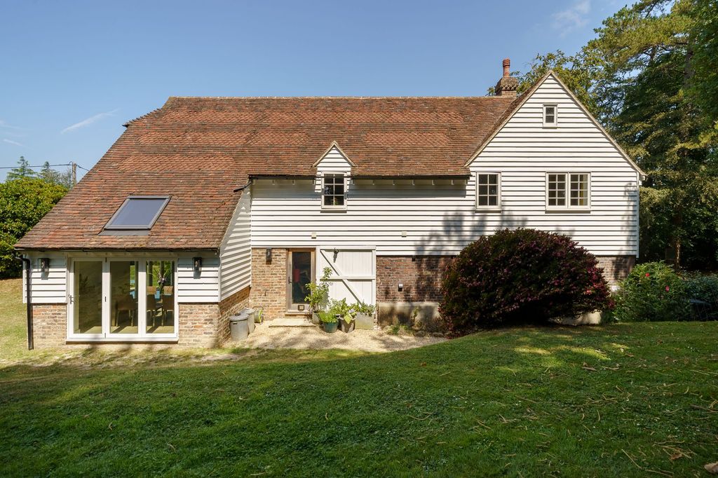 Property photo 1 of 29