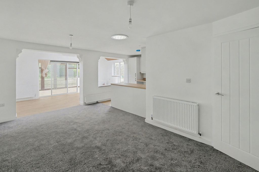 Property photo 2 of 19 16 Barcheston Close, Oakwood, Derby, De21 2Qg