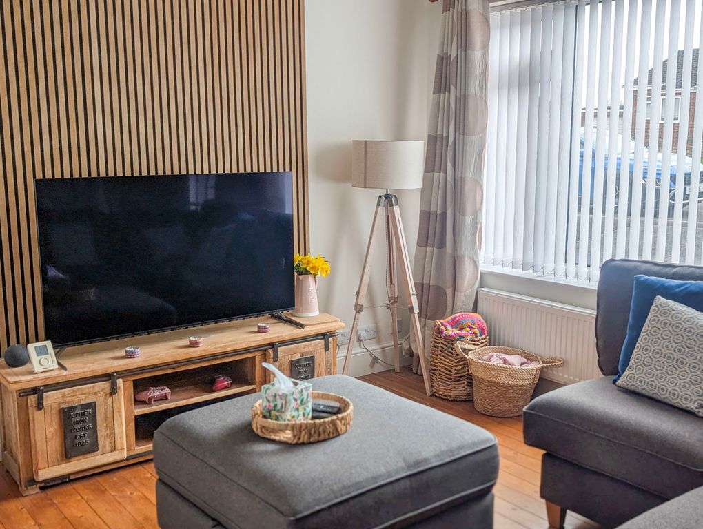 Property photo 2 of 15