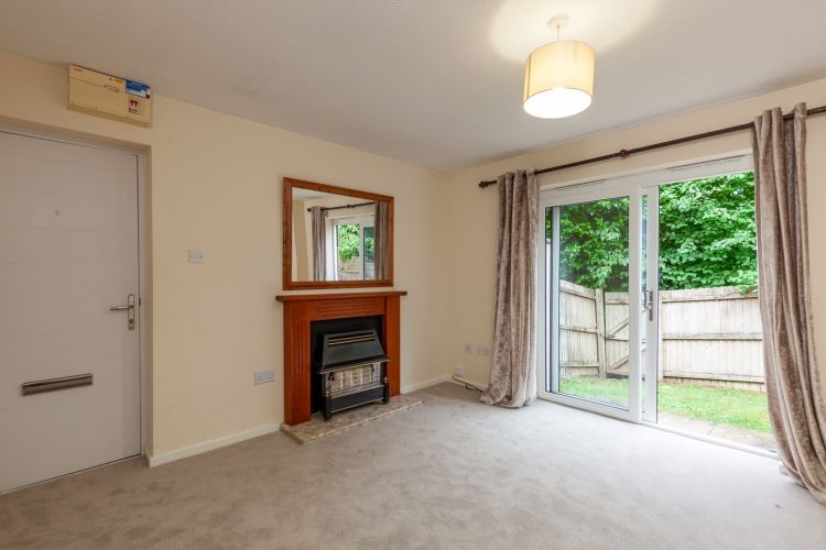 Property photo 3 of 8 300500