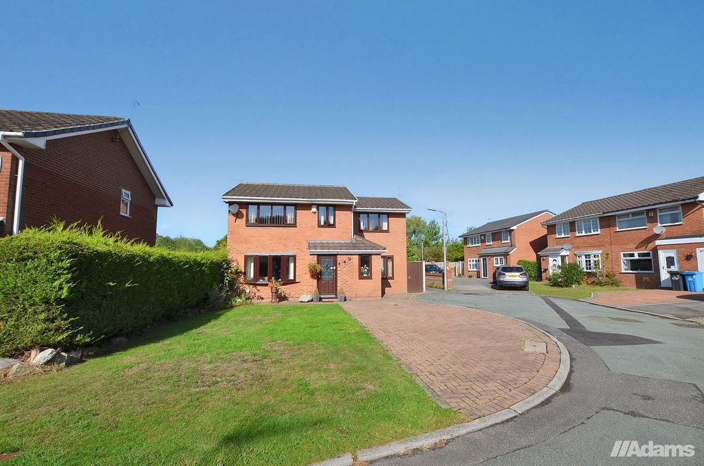 Property photo 1 of 26