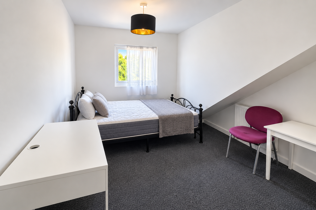 Property photo 2 of 13 cc4B88c1-76d7-4F88-9822-Df1Aadf82E6E