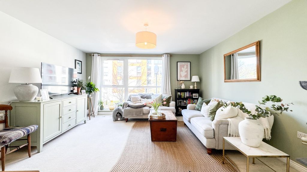 Property photo 1 of 16 Untitled-4918.Jpg