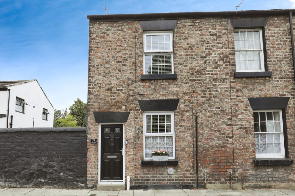Property photo 1 of 18