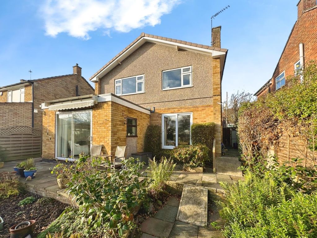 Property photo 2 of 18 Rear View