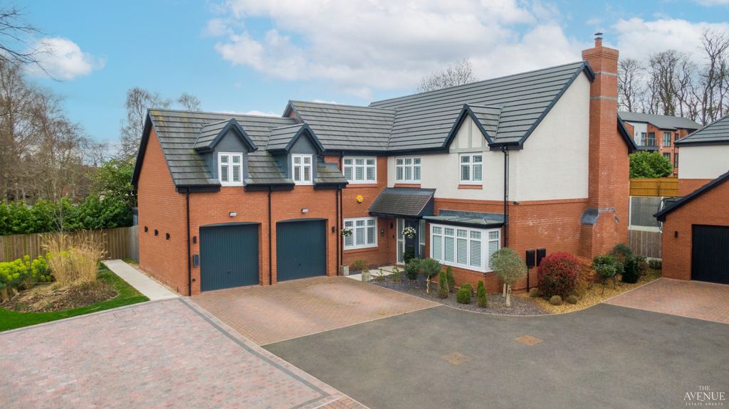 Property photo 1 of 47 4997011