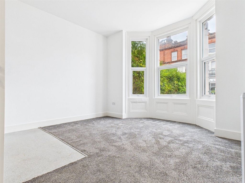 Property photo 1 of 7 Studio Room