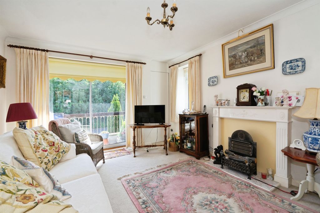 Property photo 3 of 15
