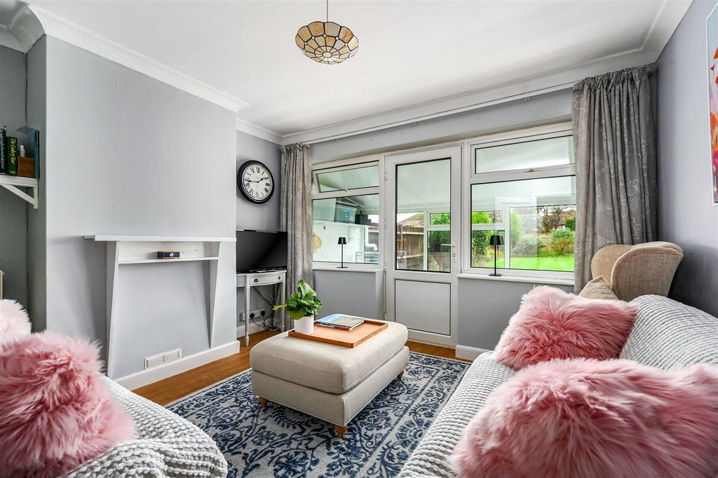 Property photo 3 of 14 (1).Jpg