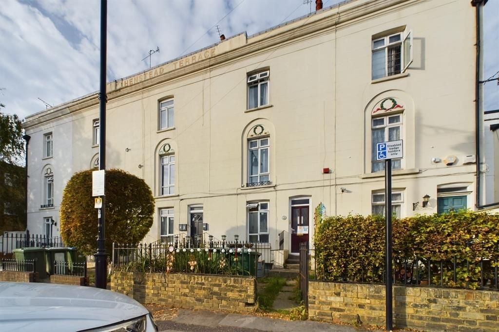 Property photo 1 of 11 Cam01645G0-Pr0101-Still021.Jpg