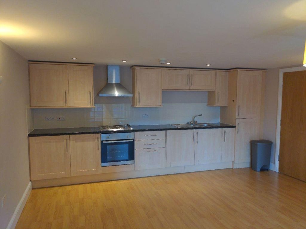 Property photo 3 of 6 Picture No. 23