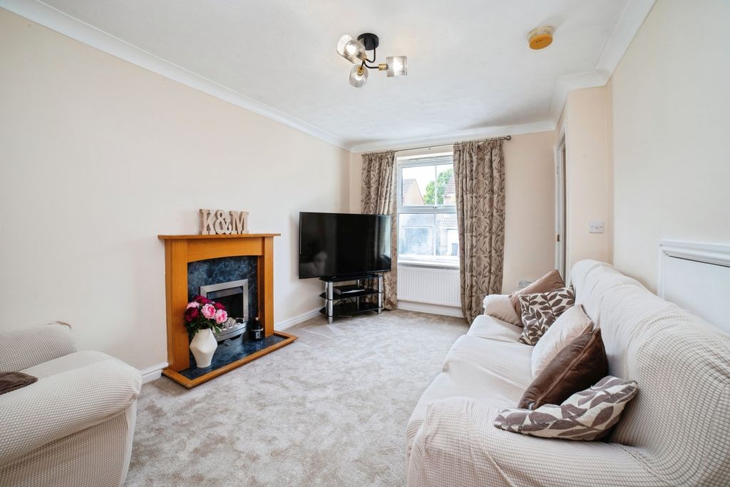 Property photo 2 of 15 Pbox-Img.Jpg