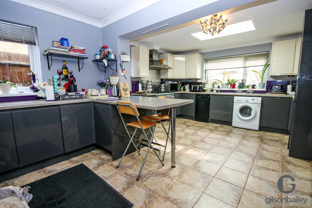 Property photo 2 of 24 Img_5568-2.Jpg