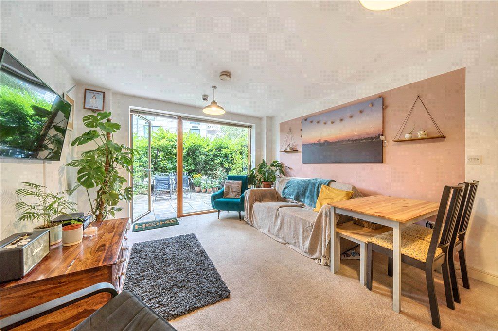 Property photo 2 of 15 Picture No. 05