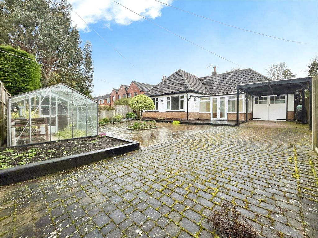 Property photo 3 of 14 Picture No. 01