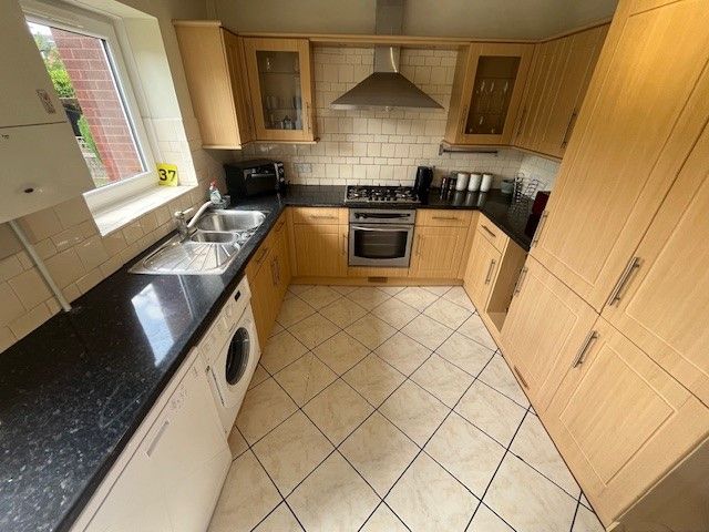 Property photo 2 of 13 11