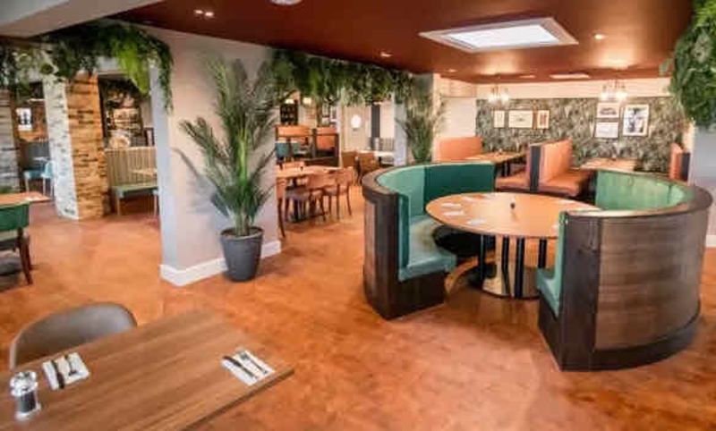 Property photo 2 of 13 Photo 8