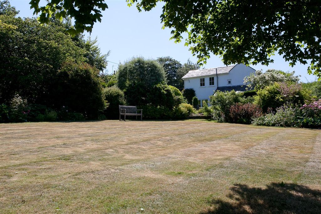 Property photo 3 of 14 Chappetts2018-008.Jpg