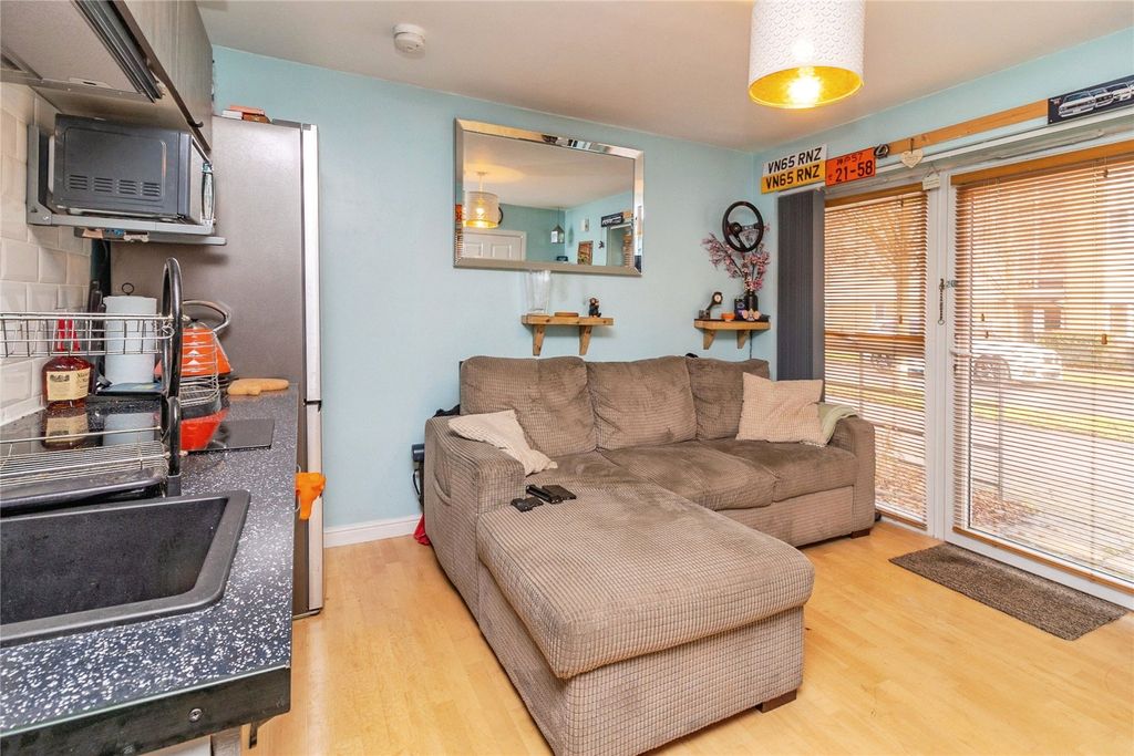 Property photo 2 of 17 Picture No. 05