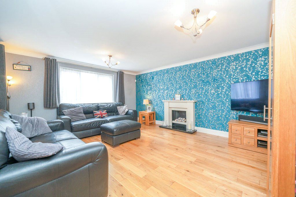 Property photo 2 of 29 Picture No. 19