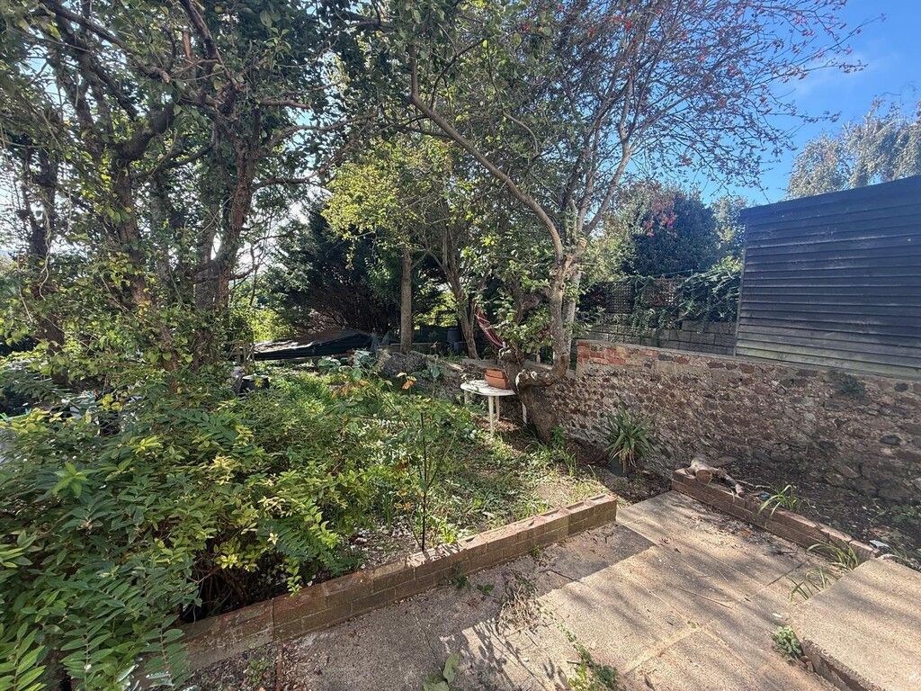 Property photo 2 of 24 17