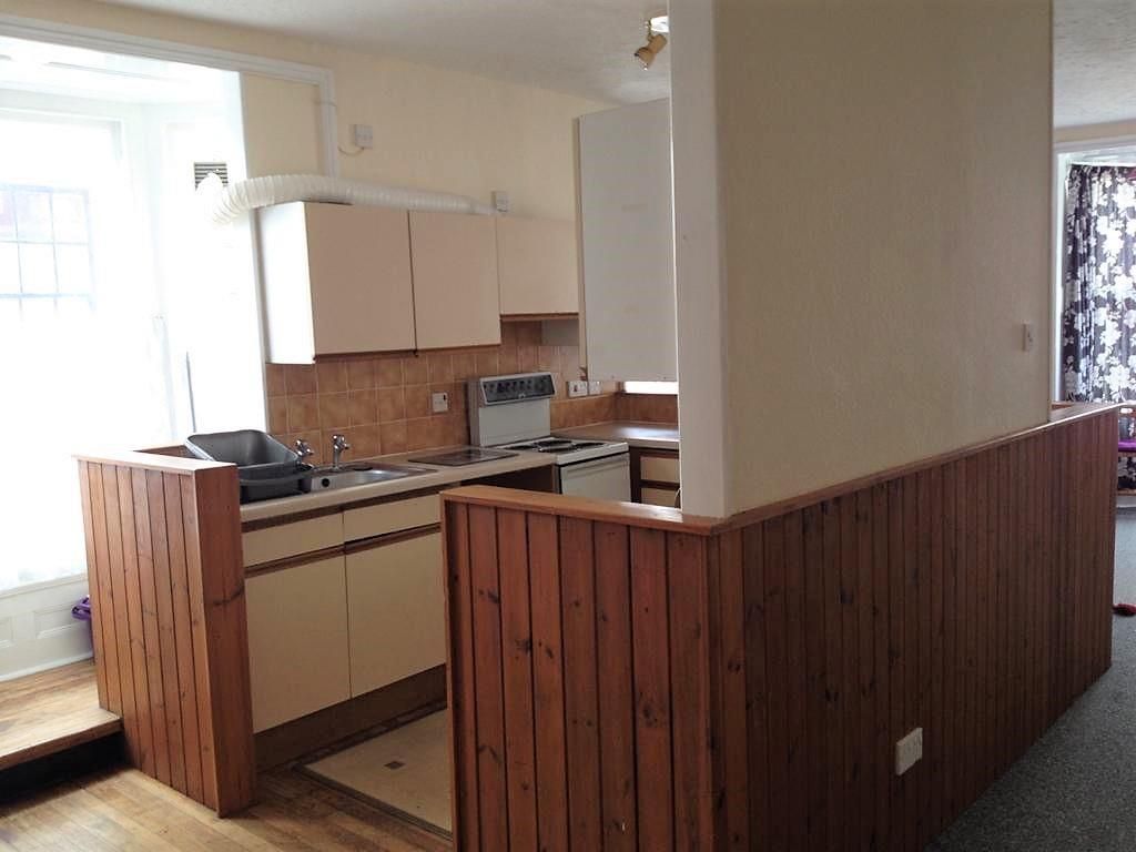 Property photo 3 of 3 Kitchen