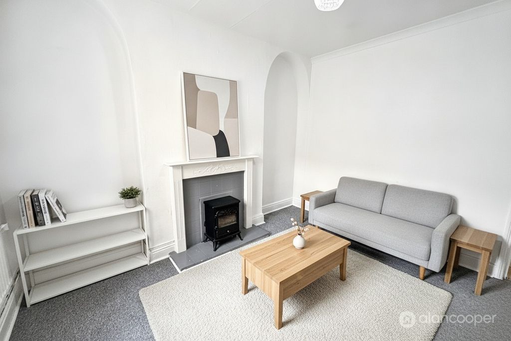 Property photo 2 of 15 5347493