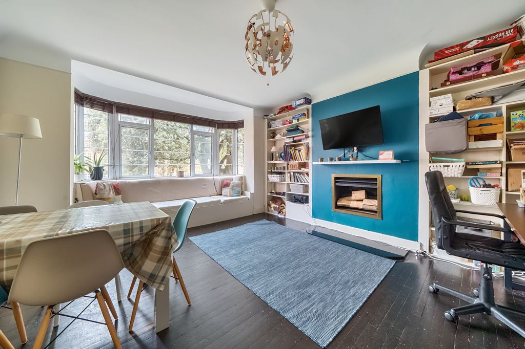 Property photo 2 of 10 Picture No. 19