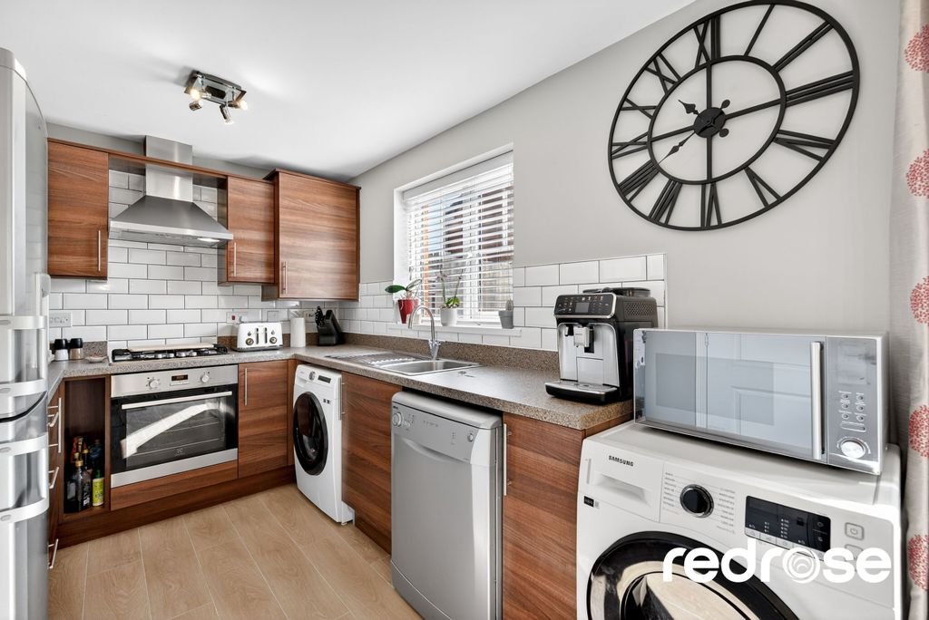 Property photo 3 of 19 Web_3 Ferndown Ave-12-2500Px