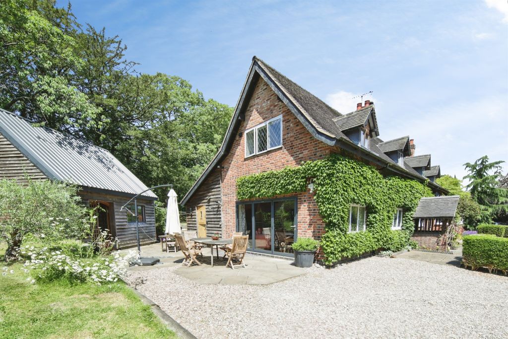 Property photo 3 of 30