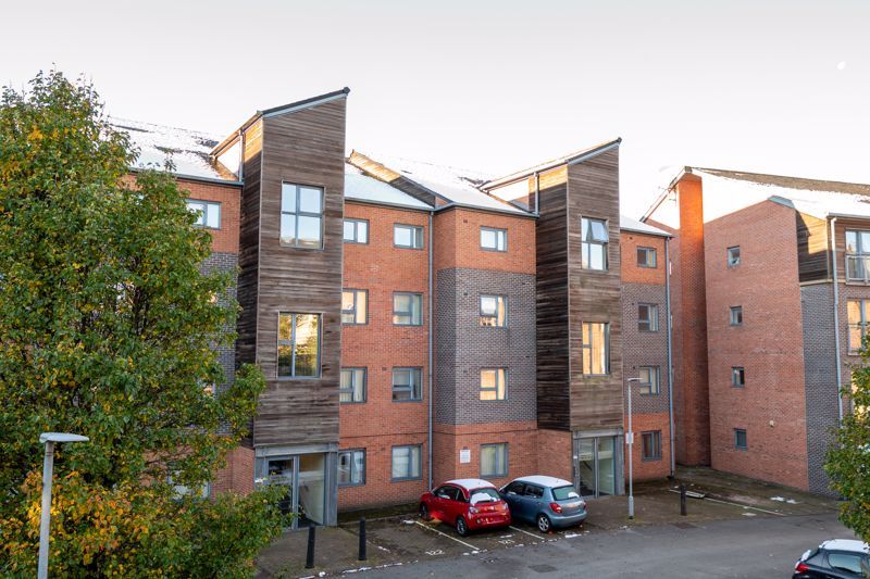 Property photo 3 of 20 Cornish House