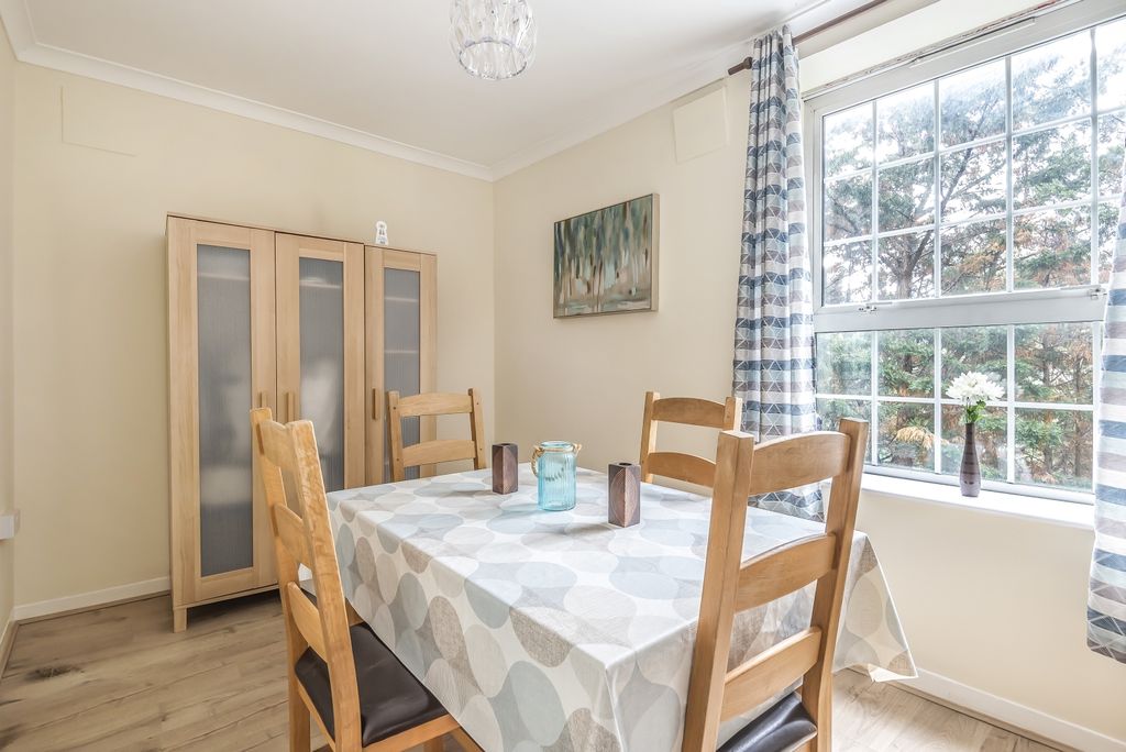 Property photo 3 of 13 543373 (4)c