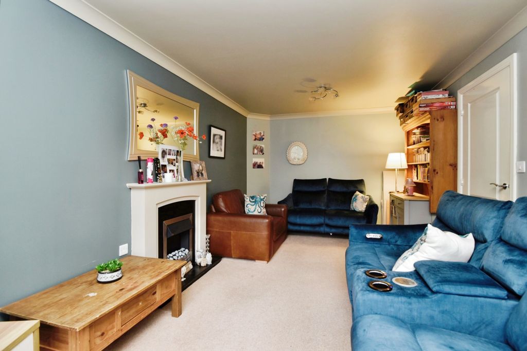 Property photo 2 of 17 Photography