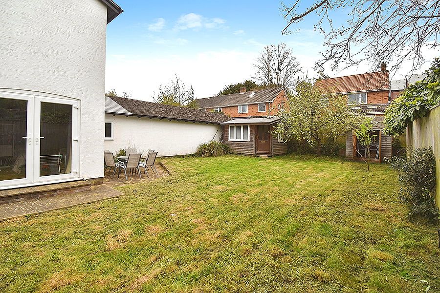 Property photo 2 of 13