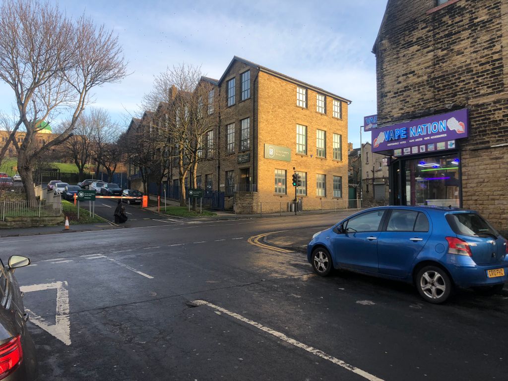 Property photo 2 of 4