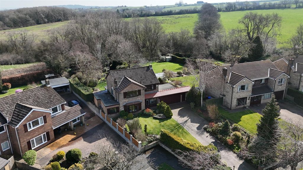 Property photo 2 of 31 Dji_20260319131301_0218_D.Jpg